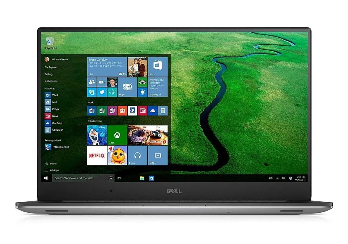 Dell Precision 15 5520 Laptop (7th Gen C...