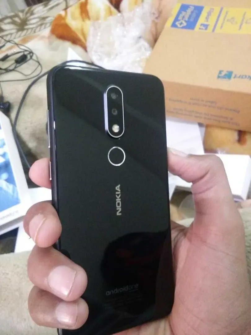 Nokia 6.1 Plus - 3