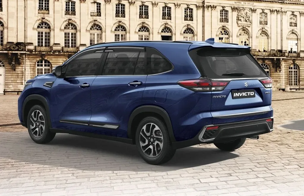 Maruti Suzuki Invicto - 5
