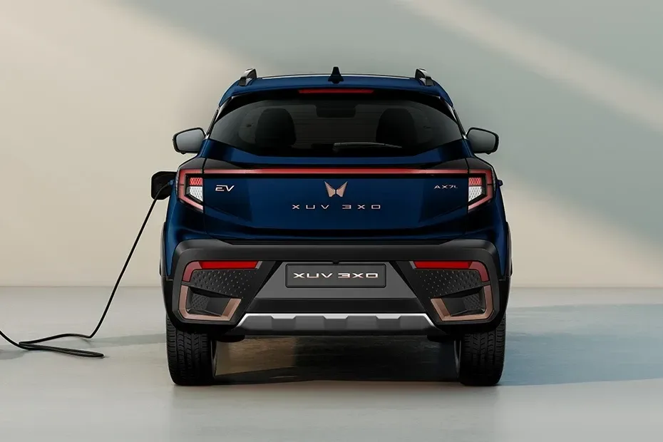 Mahindra XUV 3XO EV - 2