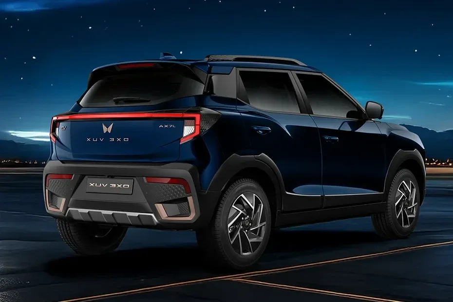 Mahindra XUV 3XO EV - 3