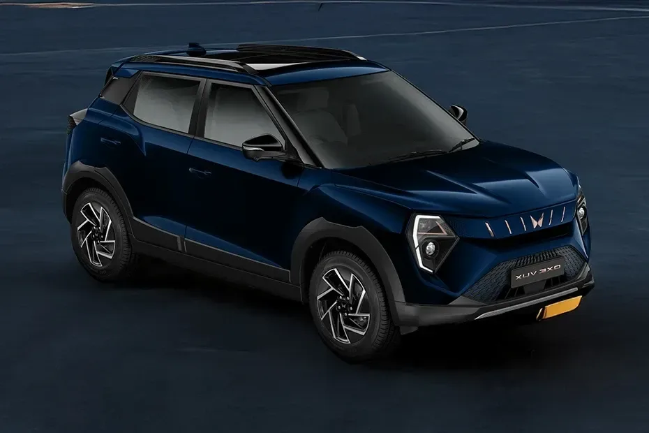 Mahindra XUV 3XO EV - 4