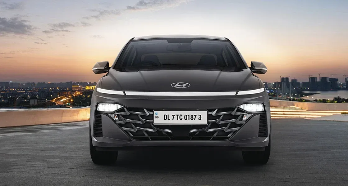 Hyundai Verna - 2