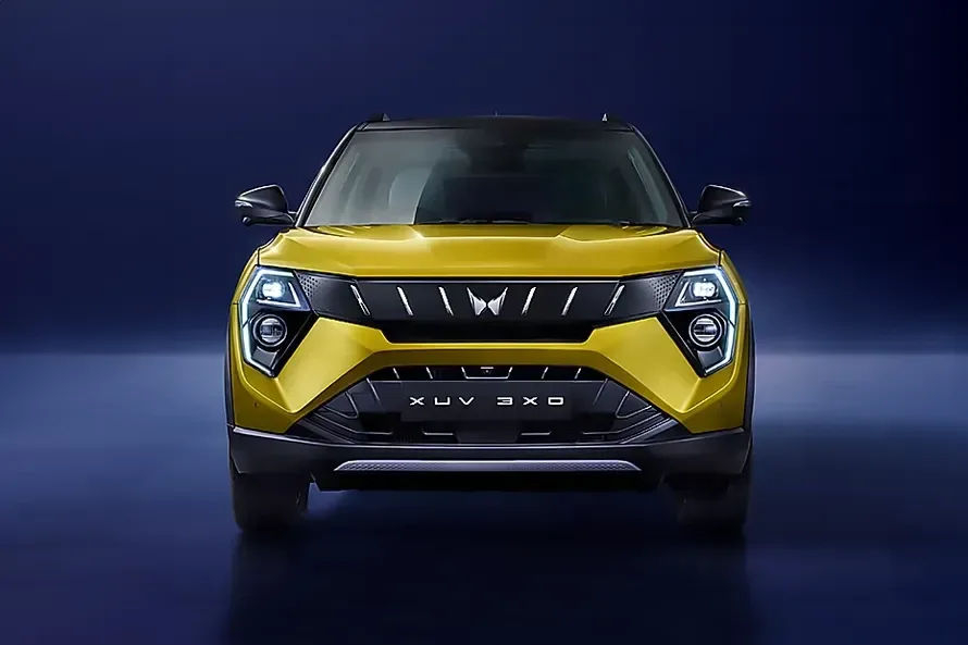 Mahindra XUV 3XO - 4
