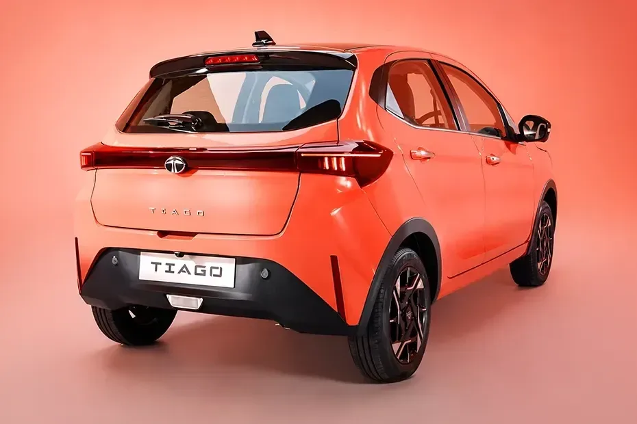 Tata Tiago - 2